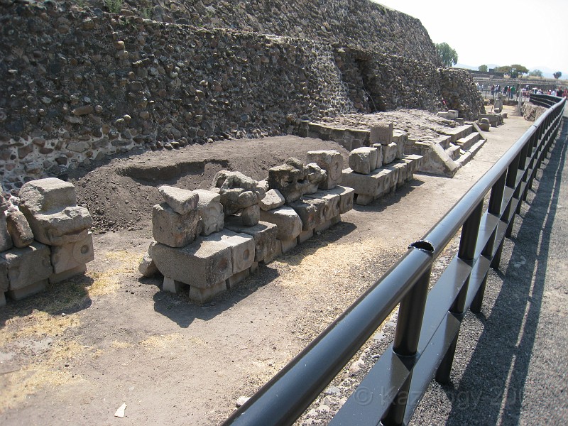 Mexico Pyramids - Mexico City 2009 0600.jpg - A trip to the Teotihuacan area of Mexico to visit the pyramids. A vast complex and a great climb to the top. This was followed by lunch in a cave, then a visit to the historical center of Mexico City. March 2009.
